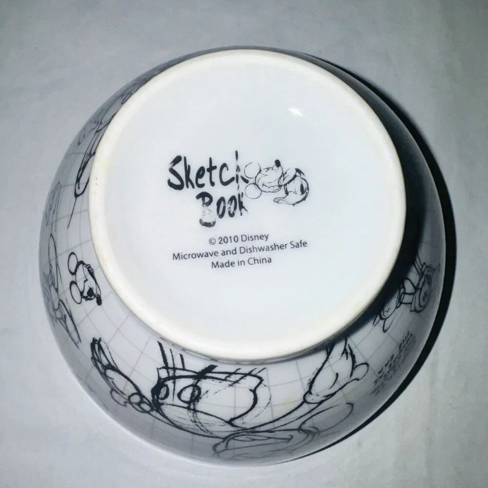 Disney Mickey Minnie Mouse Sketchbook Bowls Set 2 Ceramic Soup Cereal Salad